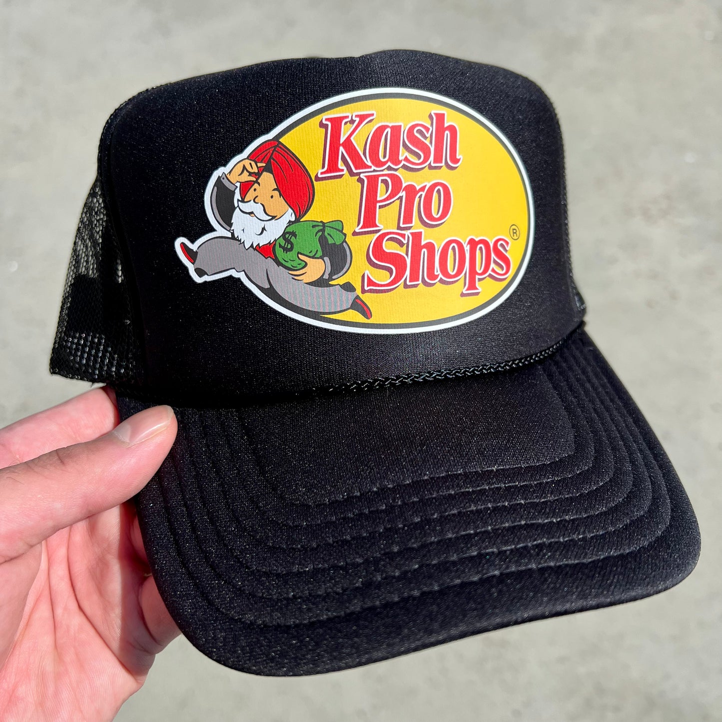 KASH PRO SHOPS TRUCKER HAT-BLACK